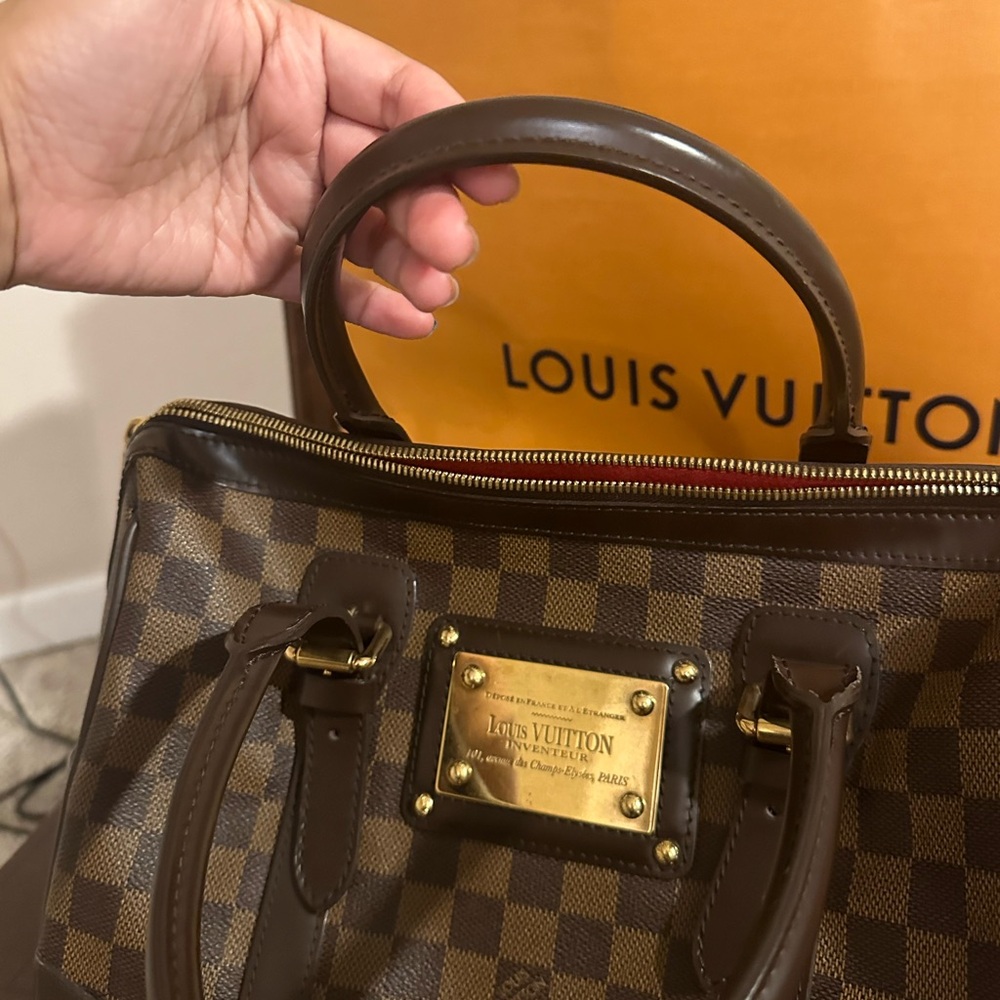 Louis Vuitton Berkeley - Picture 14 of 16